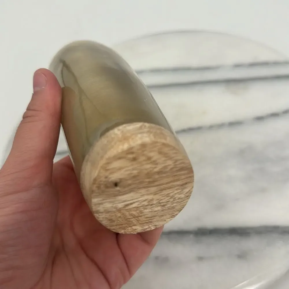 New! Horn Meade drinking cup
